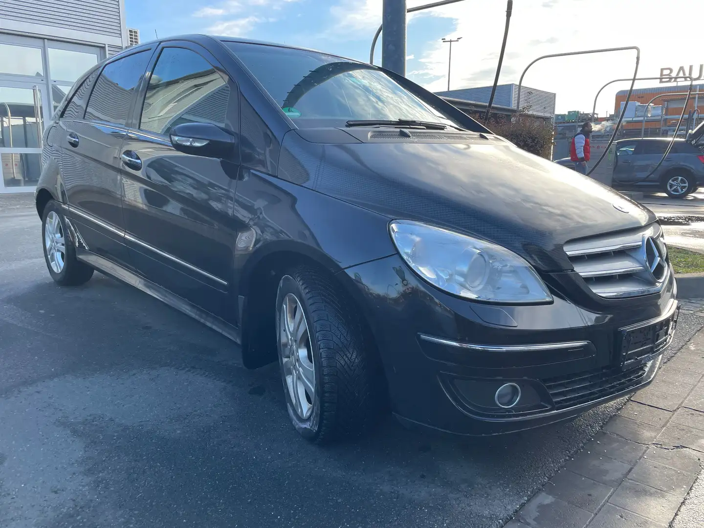 Mercedes-Benz B 200 Turbo TÜV 2027+KLIMA+SiHz+NAVI+Teilleder+Alu Schwarz - 2