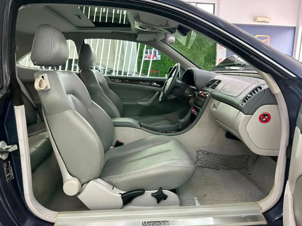 Mercedes-Benz CLK 200 320 Elegance, foto 12