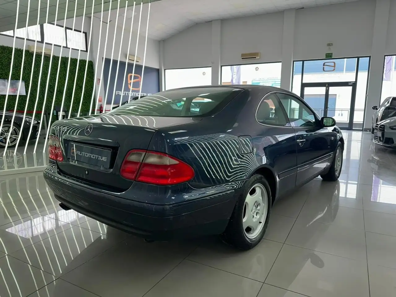 Mercedes-Benz CLK 200 320 Elegance, foto 4