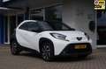 Toyota Aygo X 1.0 VVT-i AUTOMAAT Two-tone Camera App-connect Par Wit - thumbnail 1