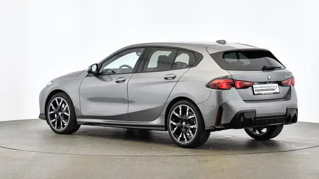 BMW M view 4