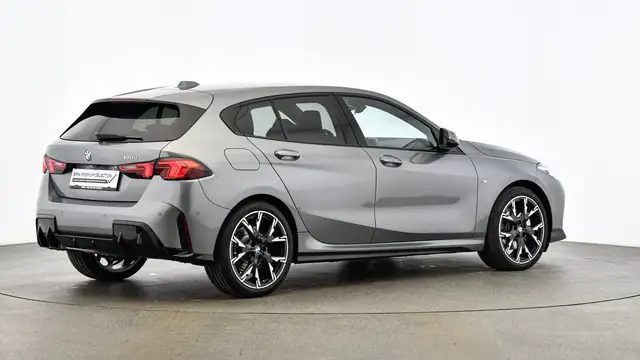 BMW M view 6