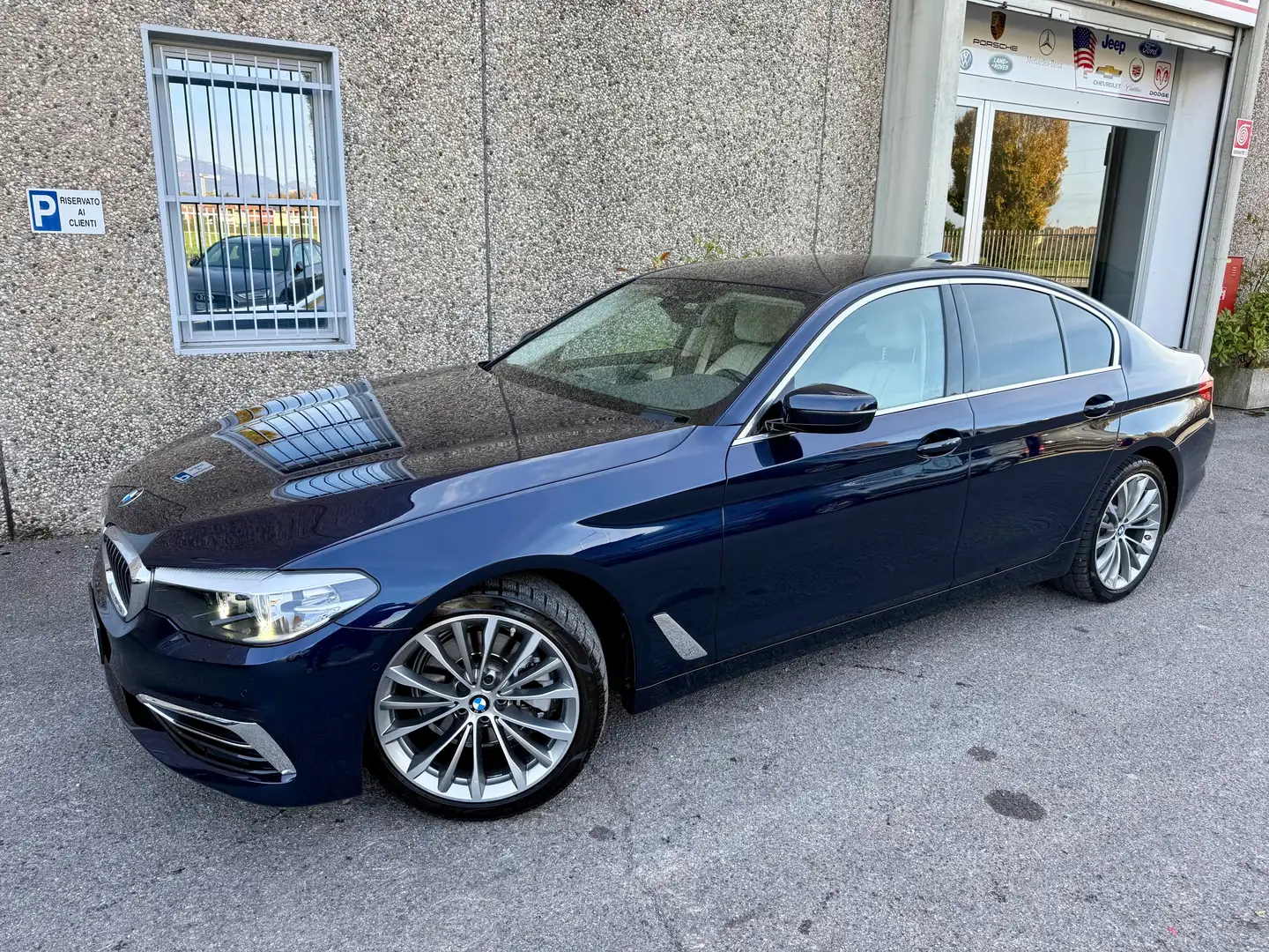 BMW 520 520i Luxury auto "PELLE"VIRTUAL PRO"TELECAMERA" Blu/Azzurro - 1