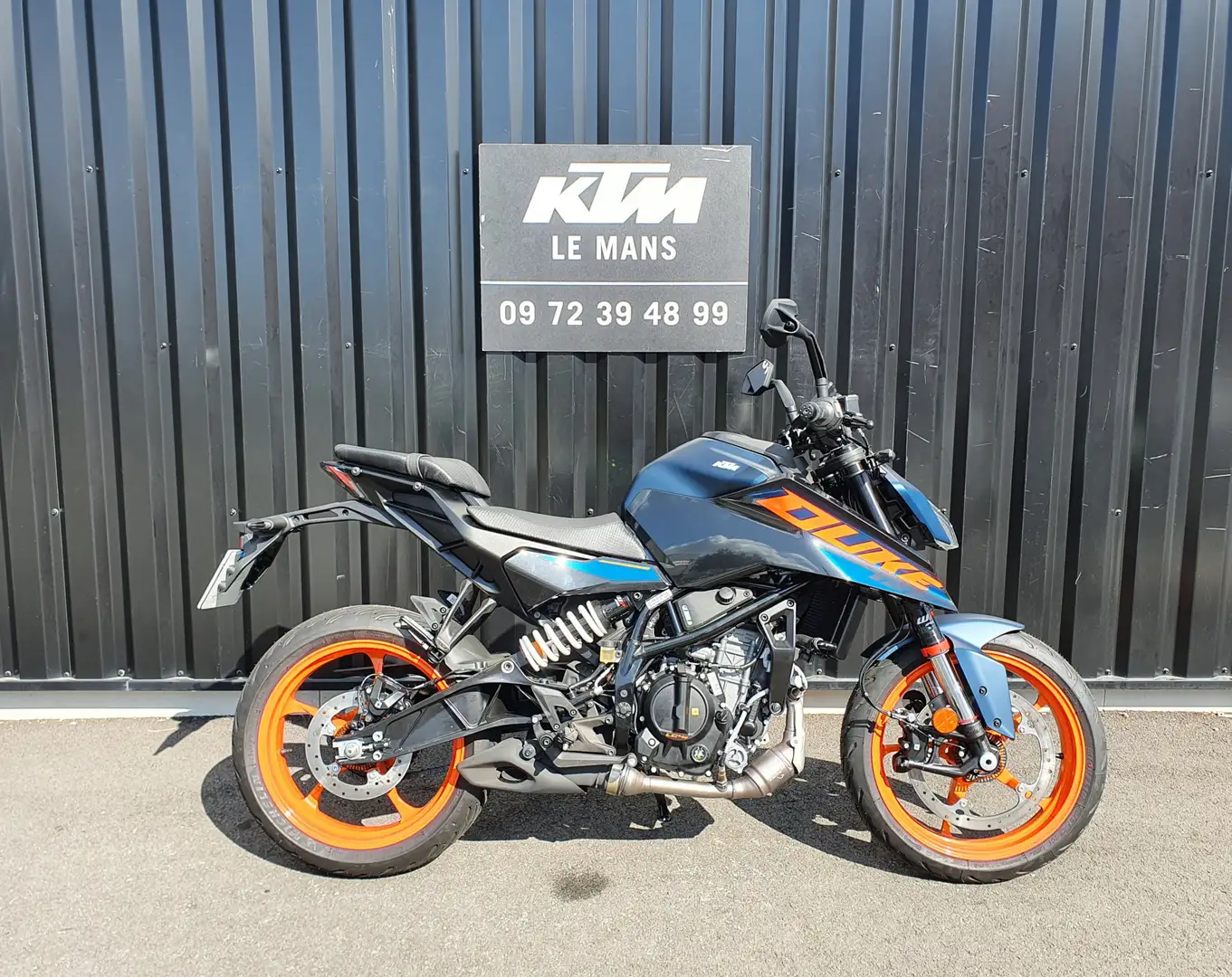 KTM 125 Duke Albastru - 1