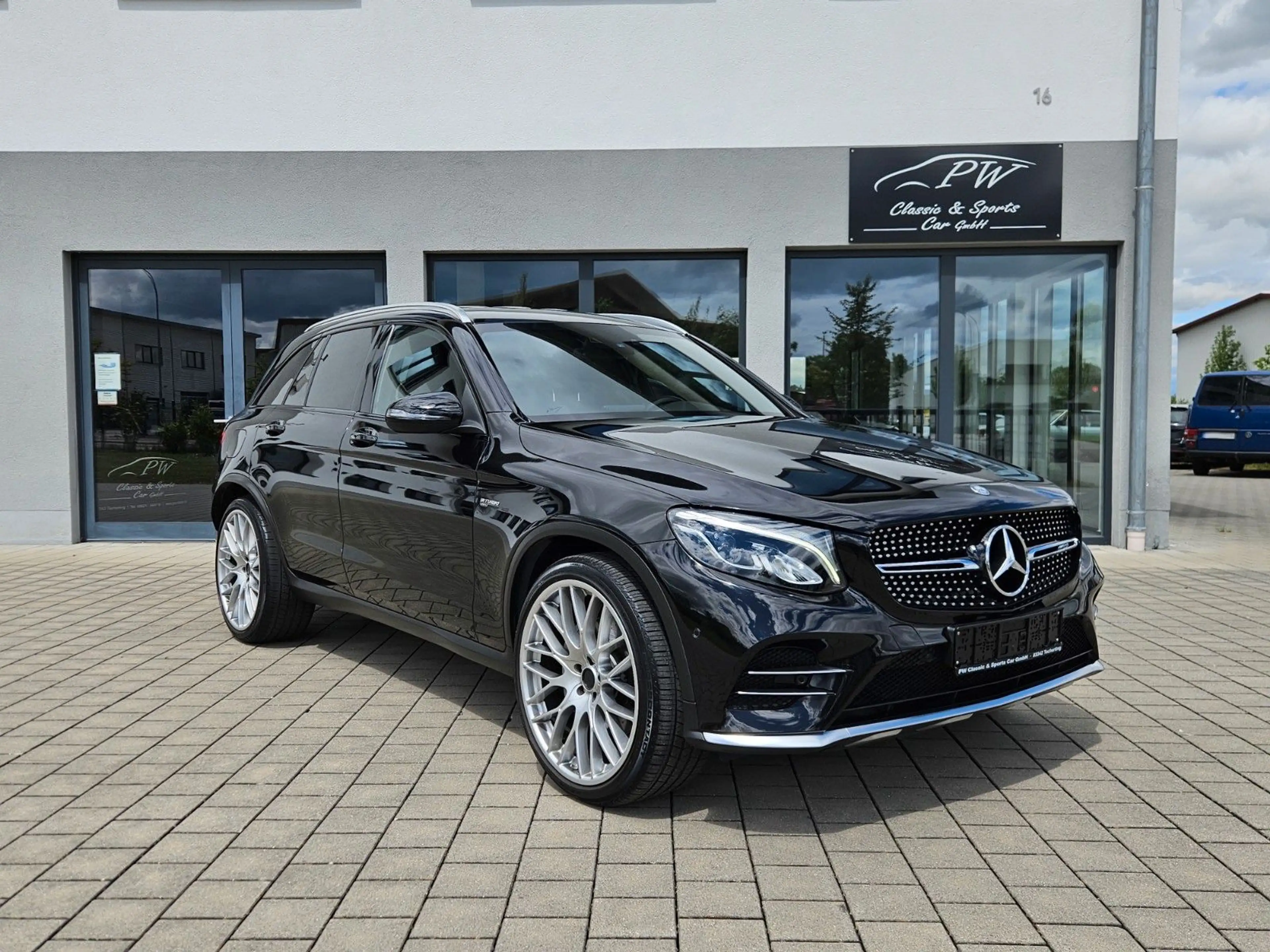 Mercedes-Benz GLC 43 AMG 4Matic, AHK, Burmester, LED — photo 2