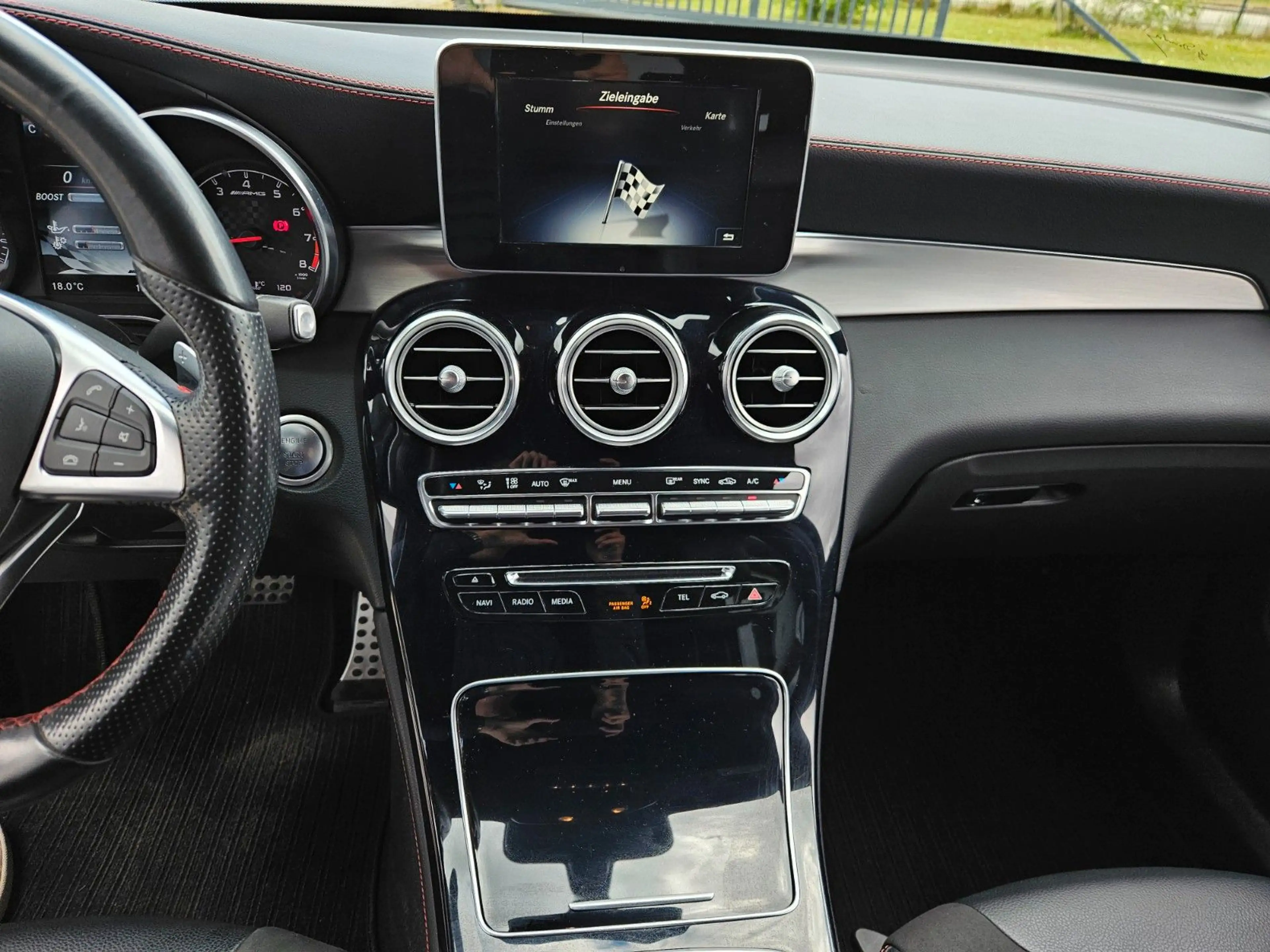 Mercedes-Benz GLC 43 AMG 4Matic, AHK, Burmester, LED — photo 16