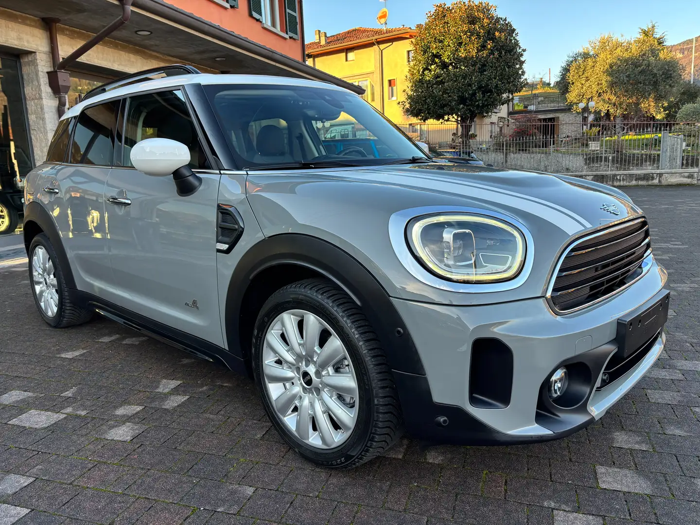 MINI Cooper D Countryman Mini Countryman 2.0 Cooper D all4 auto tetto pelle Gris - 1