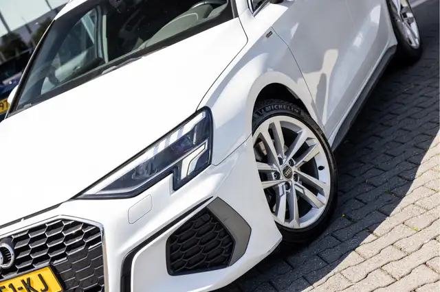 Audi A3 view 20