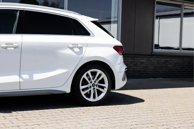 Audi A3 view 18