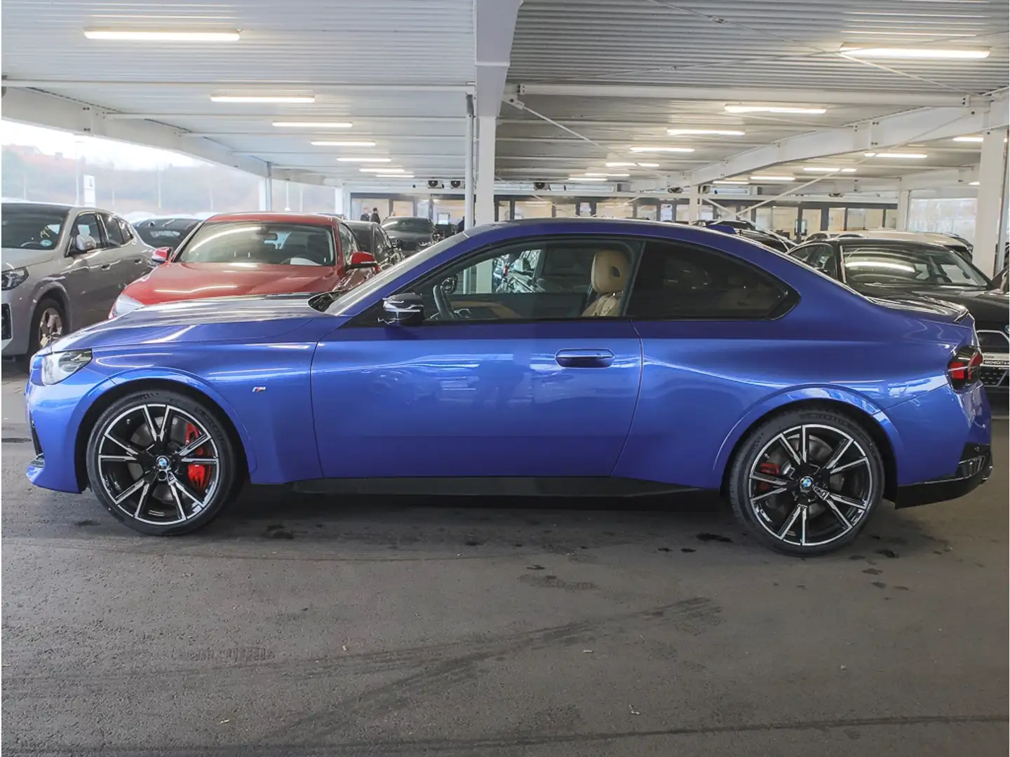 BMW 240 xDr. Coupe LC Prof., HuD, Kamera, AHK, Keyless, uv Blau - 2