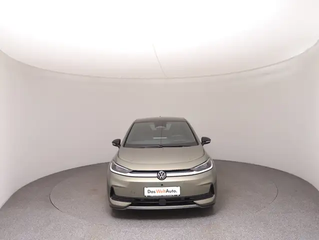 Volkswagen ID.3 view 3