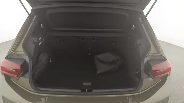 Volkswagen ID.3 view 7