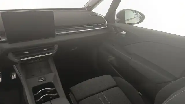 Volkswagen ID.3 view 14