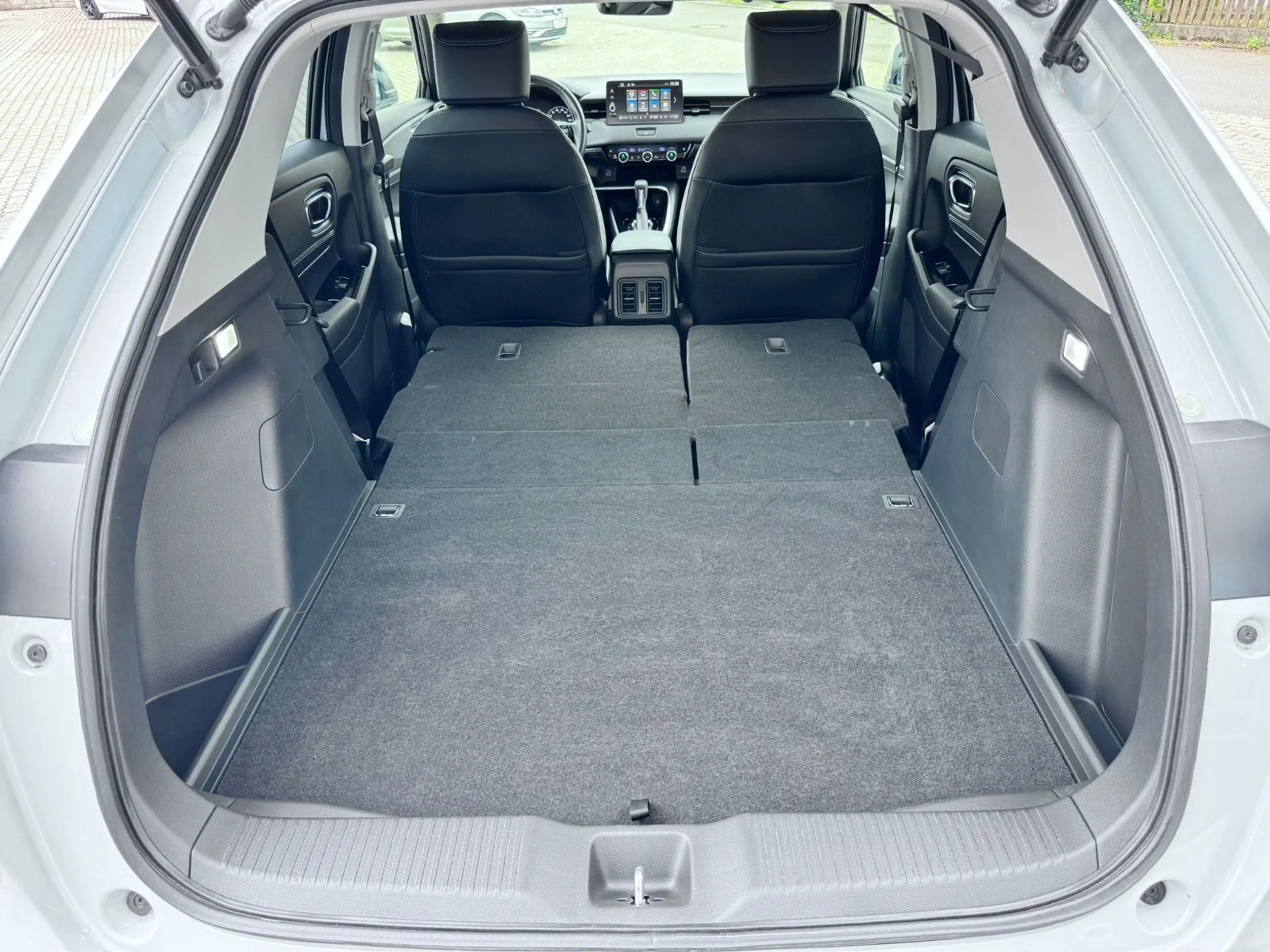 Honda HR-V 1.5 i-MMD Hybrid Advance — photo 11
