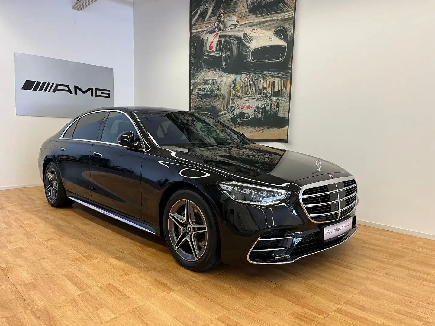Mercedes-Benz S 580 e lang long AMG-Line Sound Pano Chauffeur Schwarz - 1