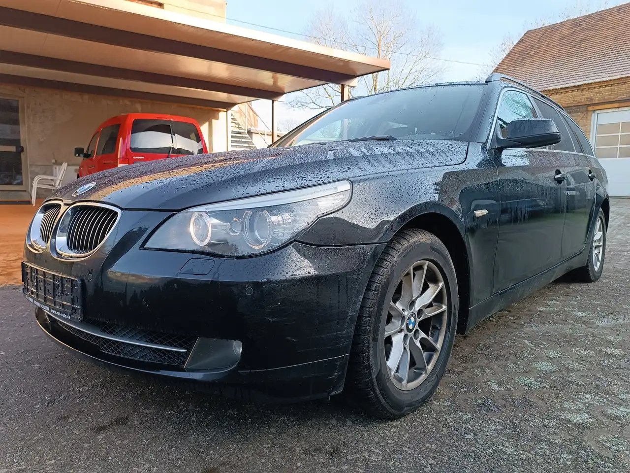 BMW 525