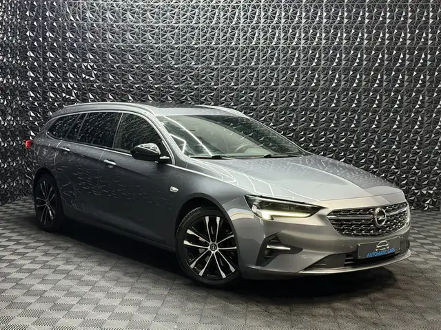 Opel Insignia Insignia Sports Tourer 1.5 Turbo D Edition