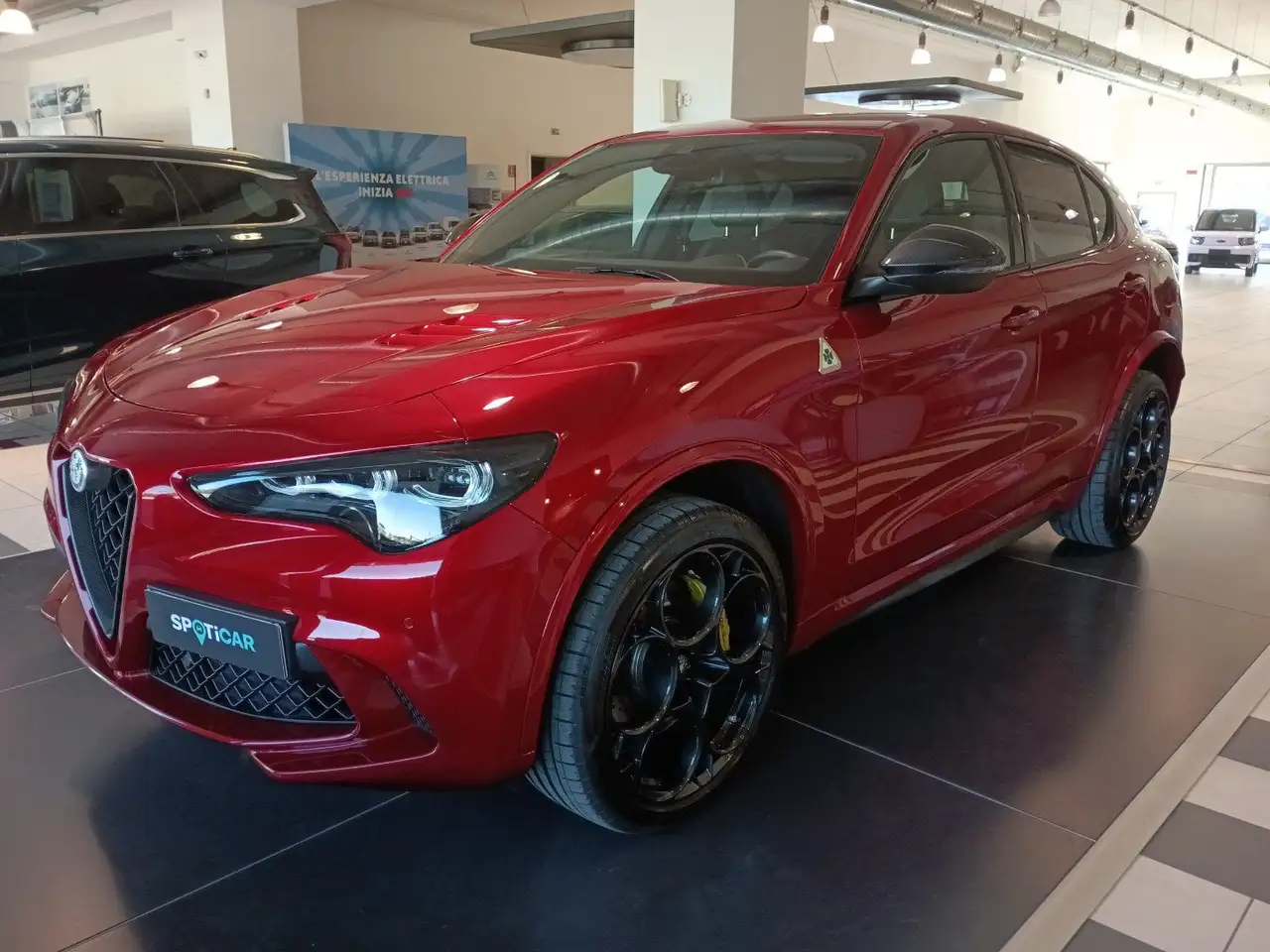 Alfa Romeo Stelvio 2023