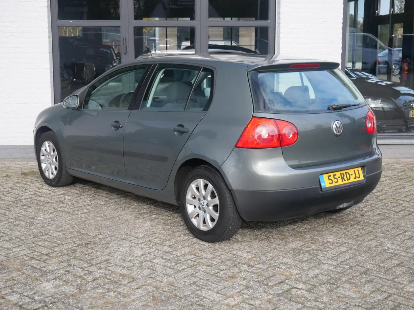 Volkswagen Golf 1.6 FSI Comfortline Ecc Cruise Control Groen - 2