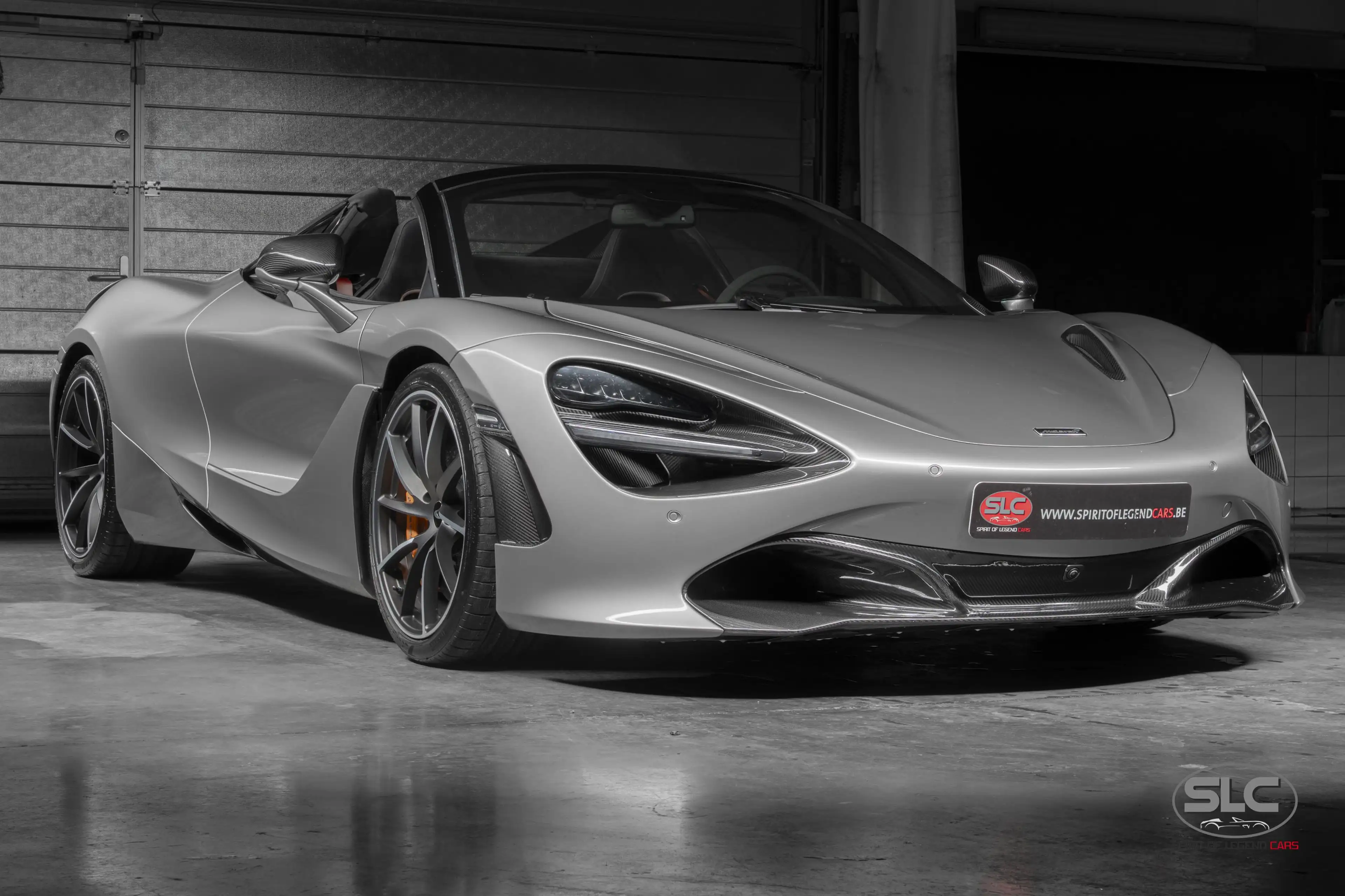 McLaren 720S Spider - B&W - Lift - Sport Exhaust - Many Carbon! — photo 5