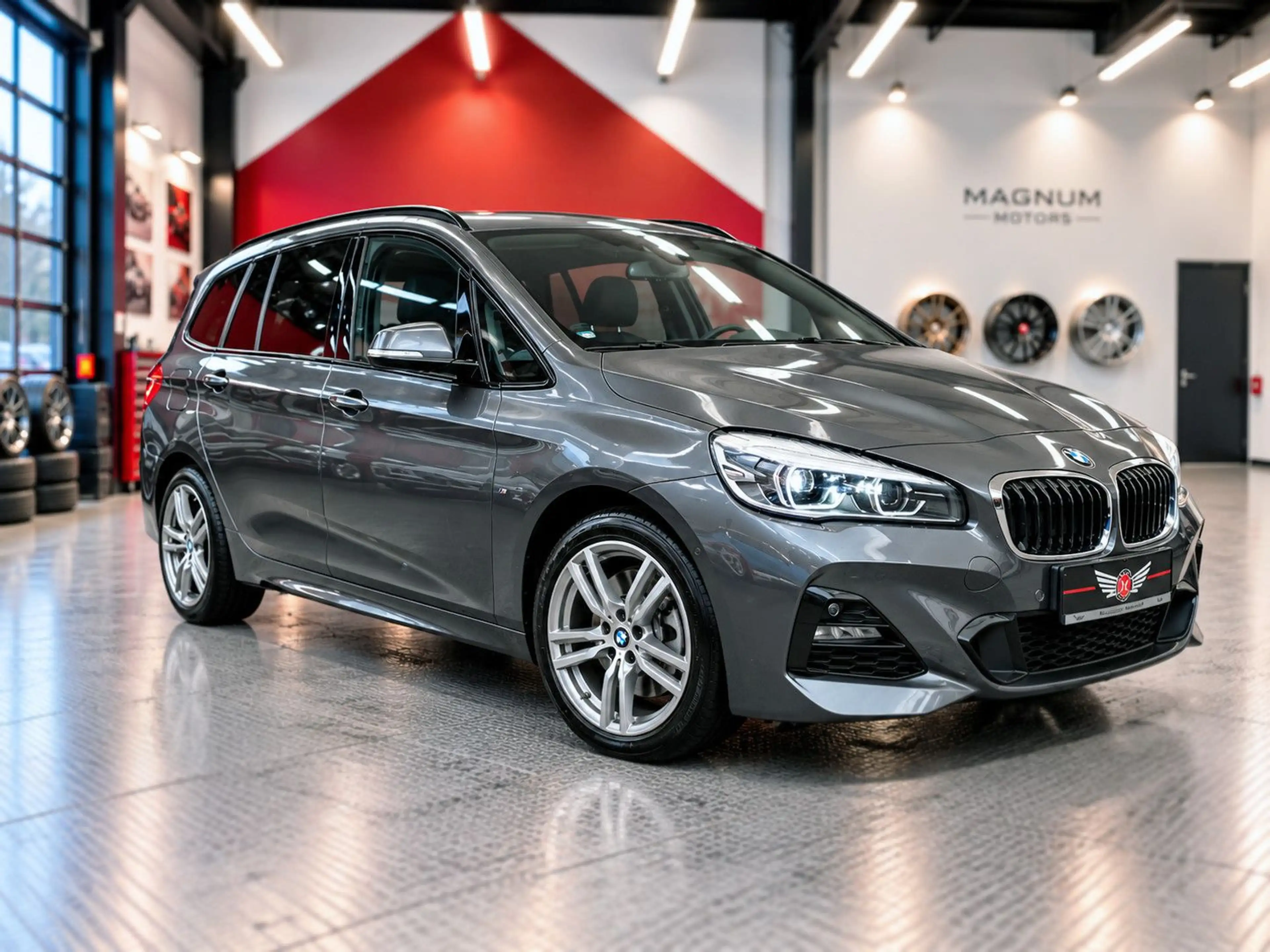 BMW 220 220i G-TOURER M SPORT *Aut.*Pano.*LED*Head-Up* — photo 3
