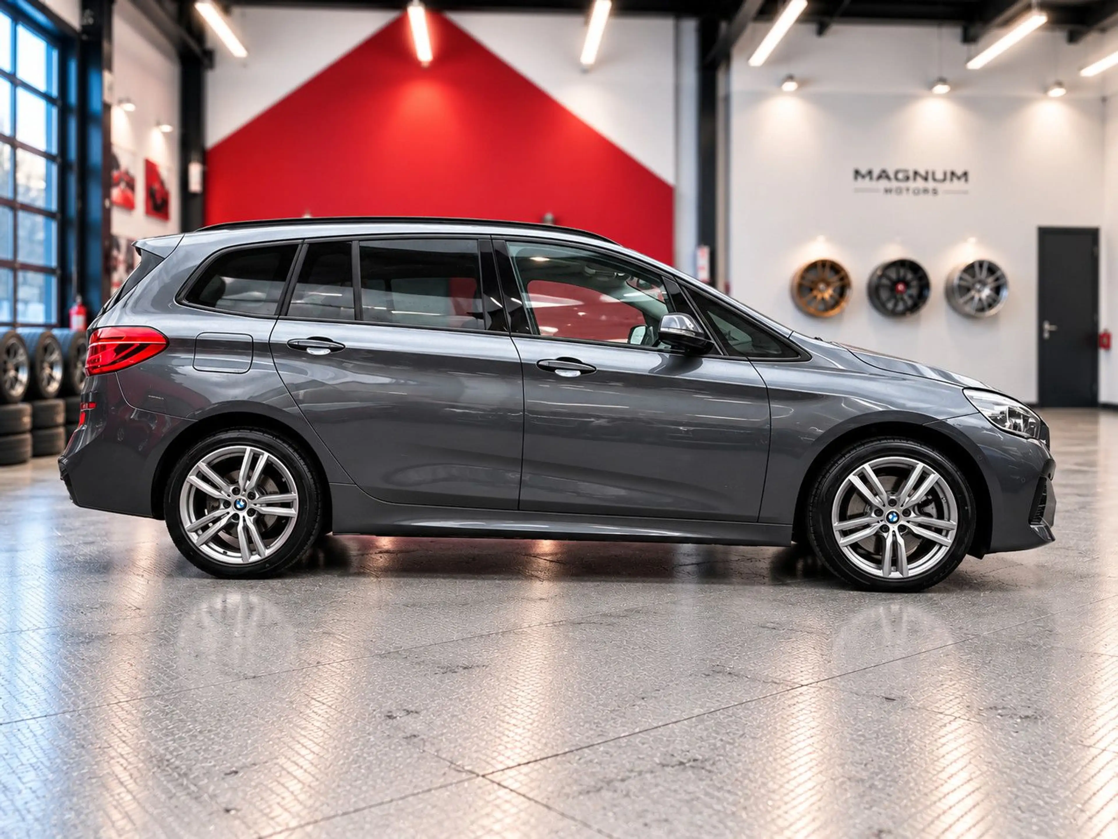 BMW 220 220i G-TOURER M SPORT *Aut.*Pano.*LED*Head-Up* — photo 8
