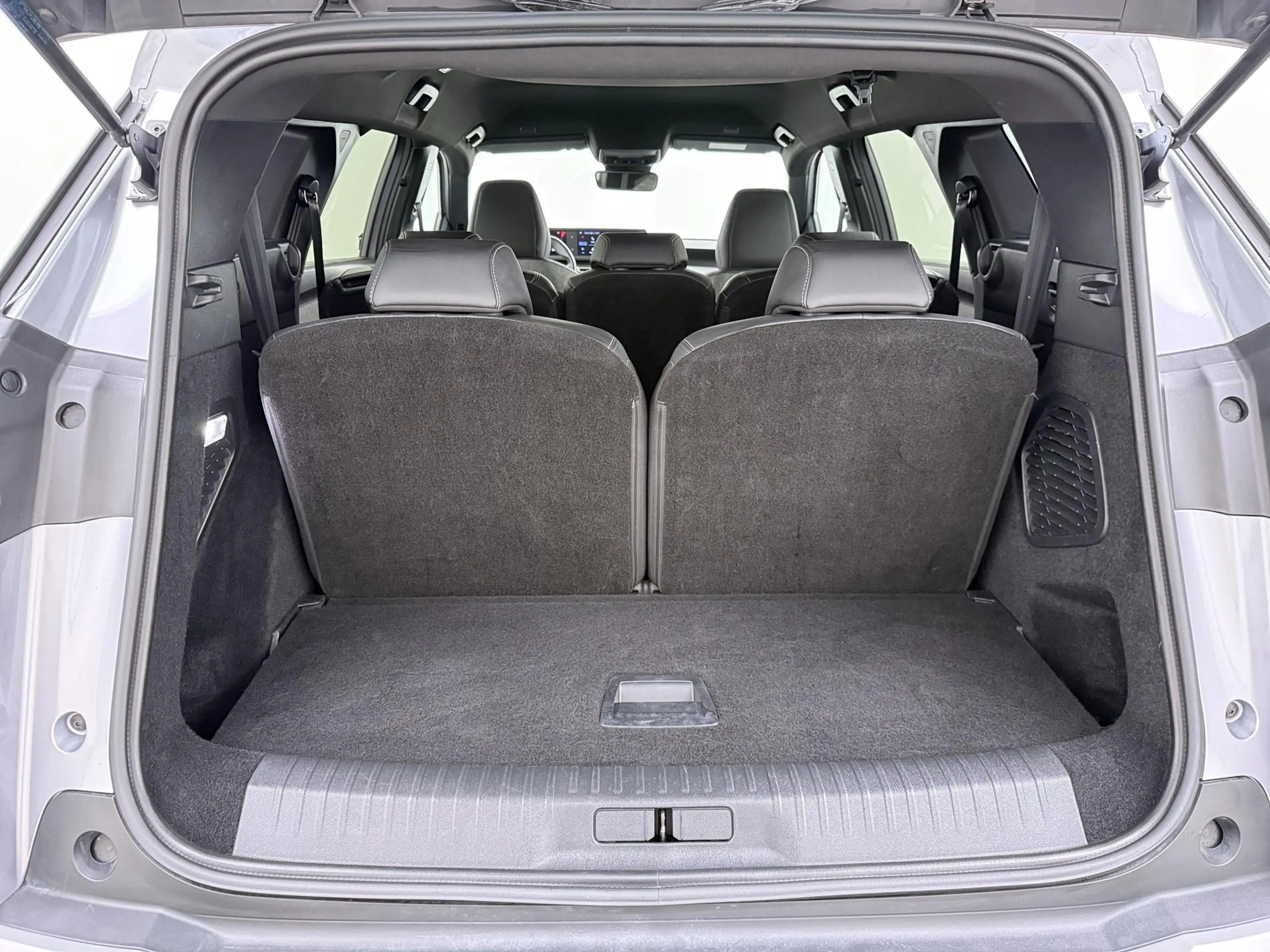 Peugeot 5008 SUV Allure 145pk Hybrid Automaat | 7 zitplaatsen | — photo 10