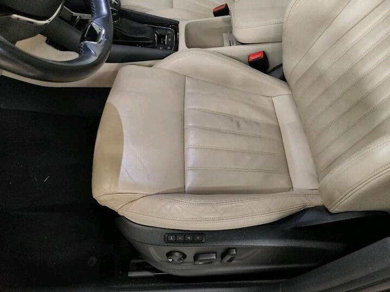 Skoda Karoq CLEVER+*LEDER-Sport*PANORAMA*Netto-16900€ — photo 8