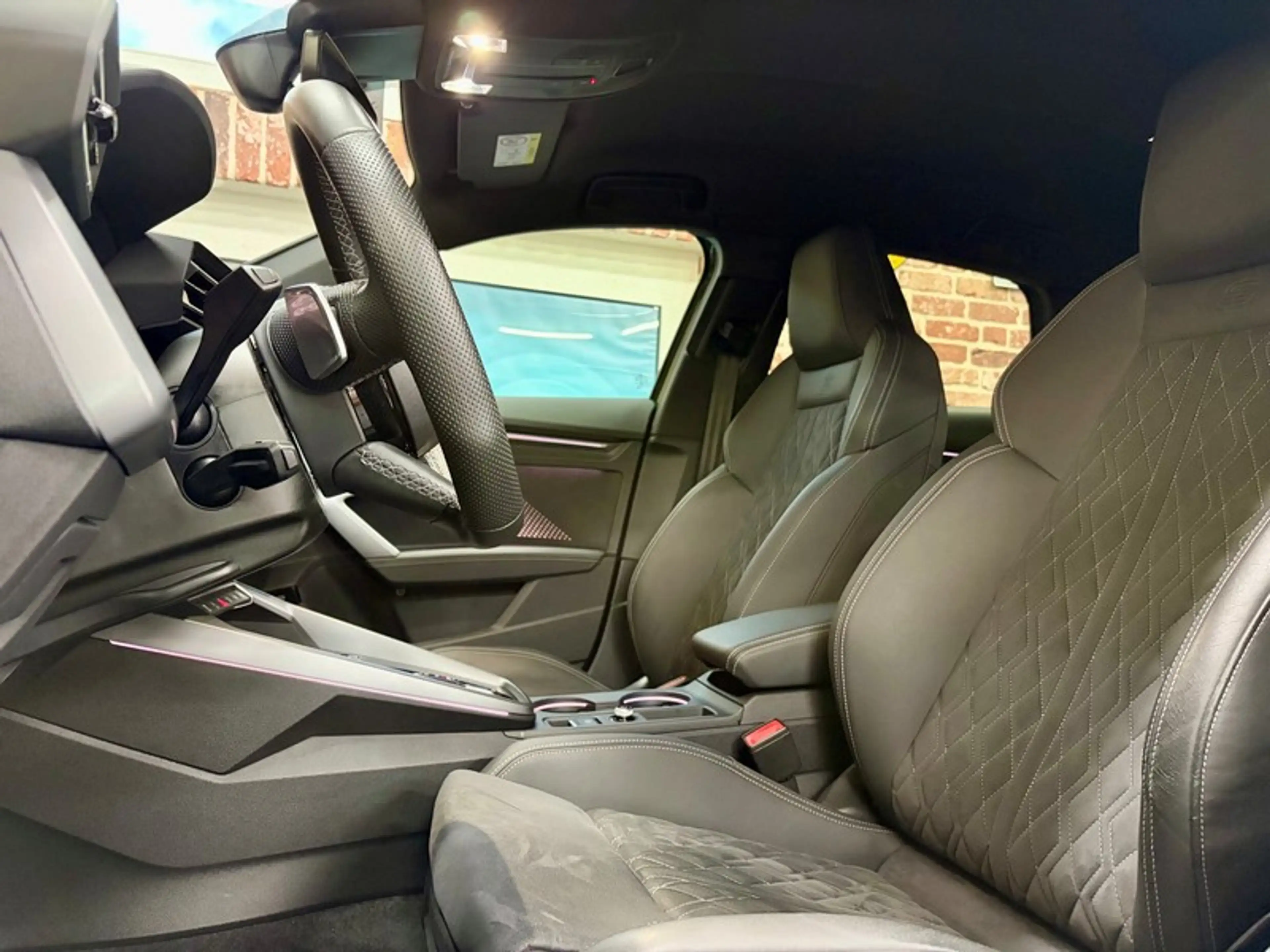 Audi S3 S3 Sportback 2.0 TFSi 333cv Auto QUATTRO — photo 5
