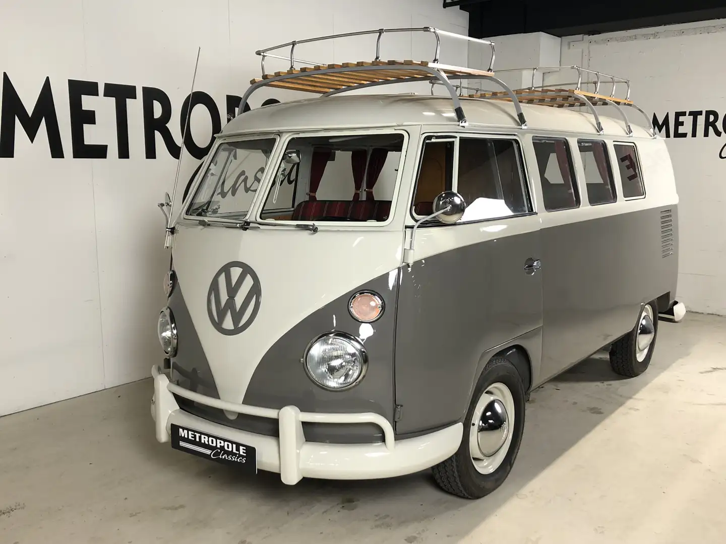 Volkswagen T1 Camper 23-33 M0856 Бежевий - 1