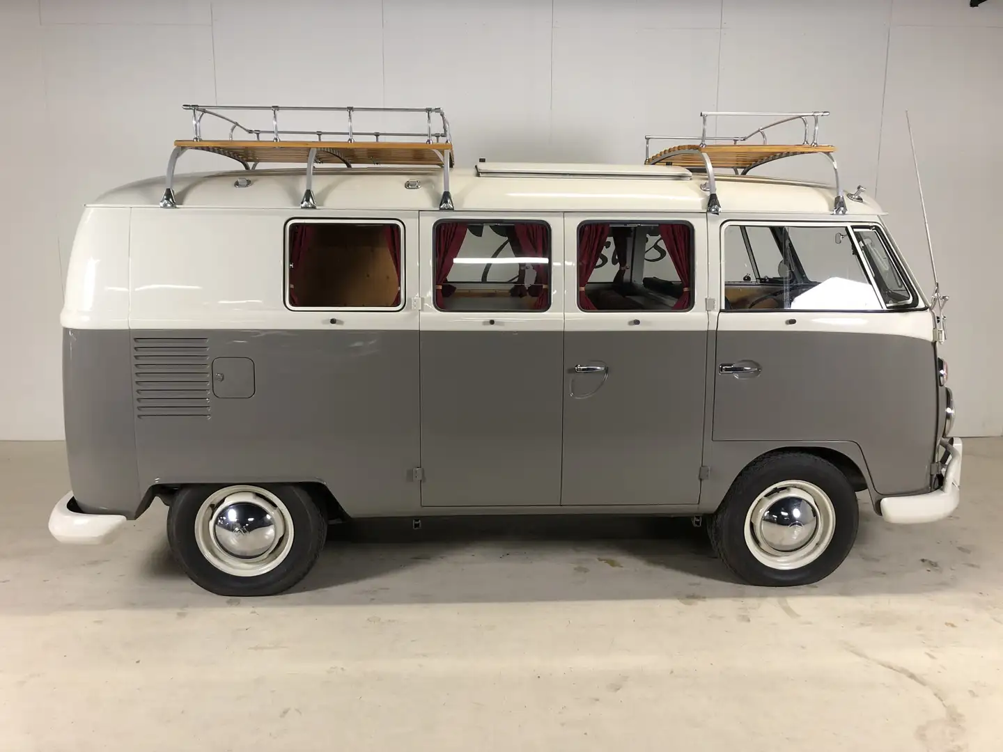 Volkswagen T1 Camper 23-33 M0856 Бежевий - 2