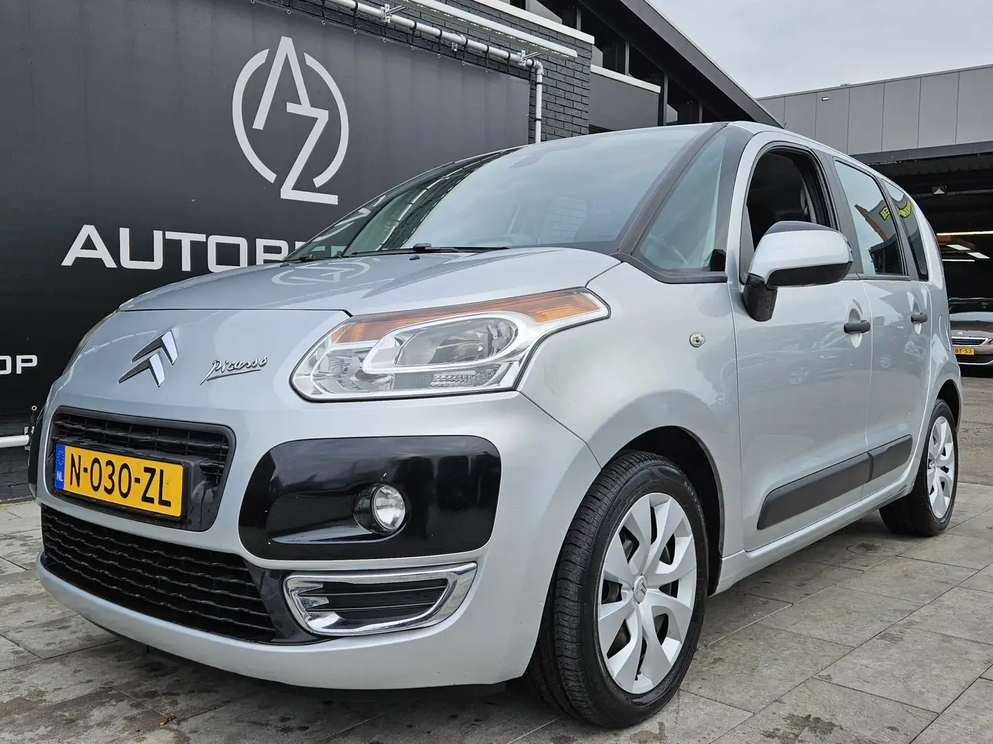 Citroen C3 Picasso 1.4 VTi Seduction *AC* Grijs - 2