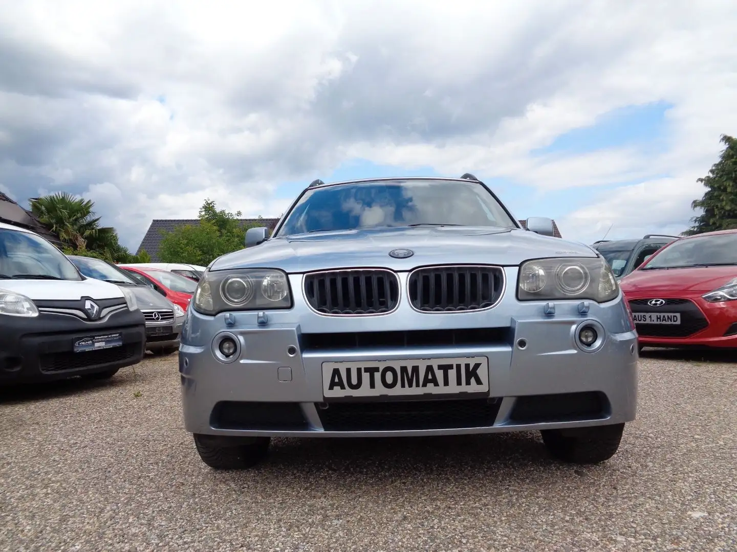 BMW X3 Baureihe 3.0i Bleu - 1