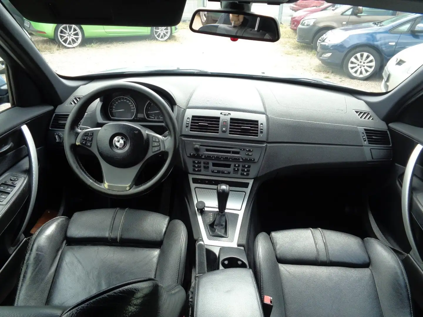 BMW X3 Baureihe 3.0i Bleu - 2
