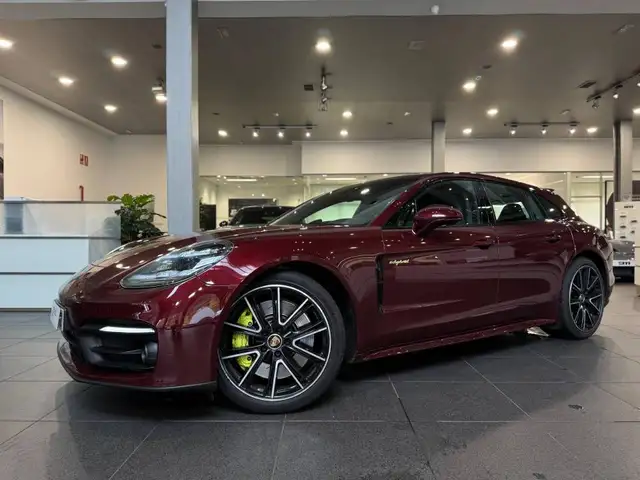 Porsche Panamera 4S E-Hybrid Sport Turismo