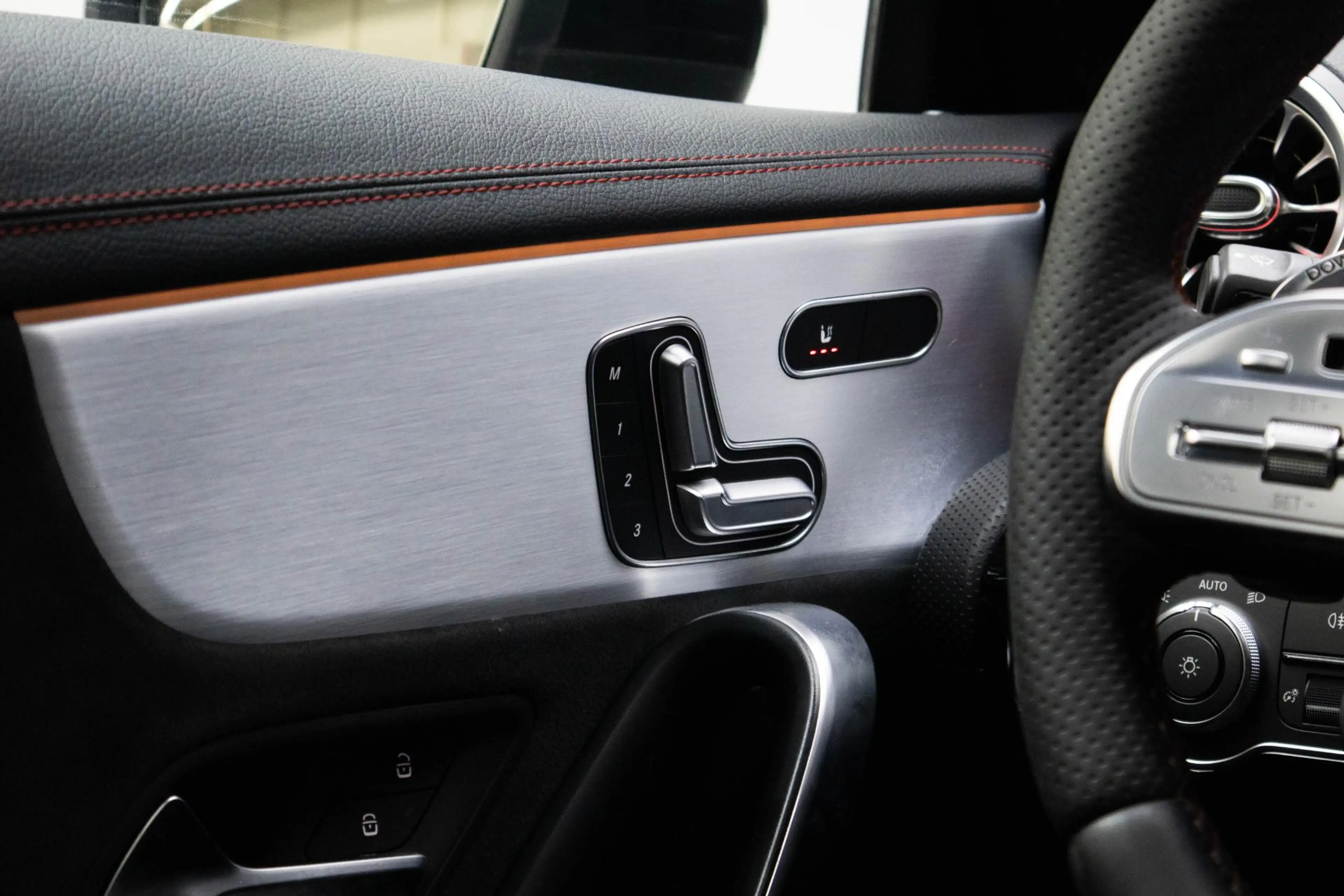 Mercedes-Benz CLA 35 AMG 4MATIC Premium Plus 1e eigenaar | NL auto | NW mot — photo 8