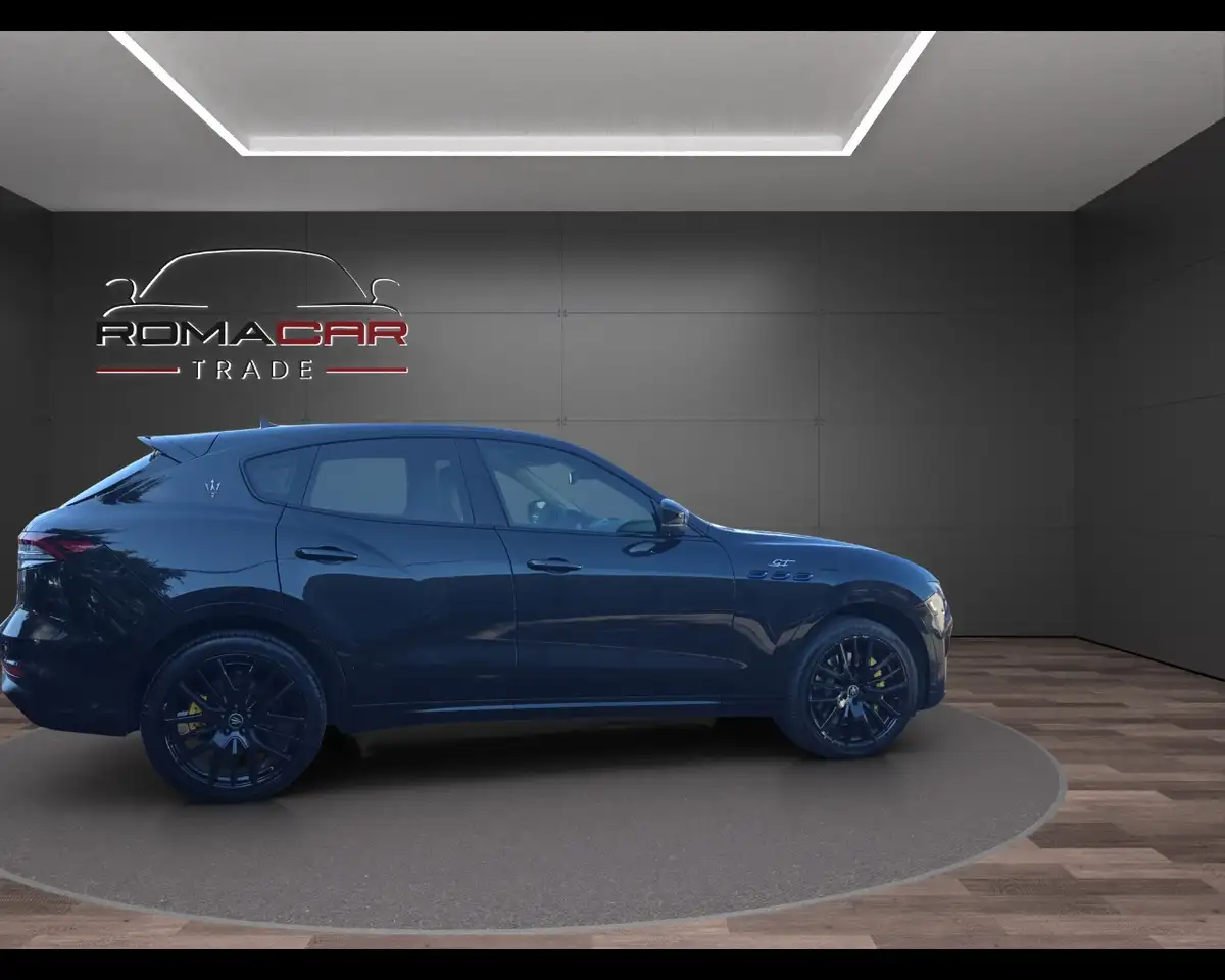 Maserati Levante 2022
