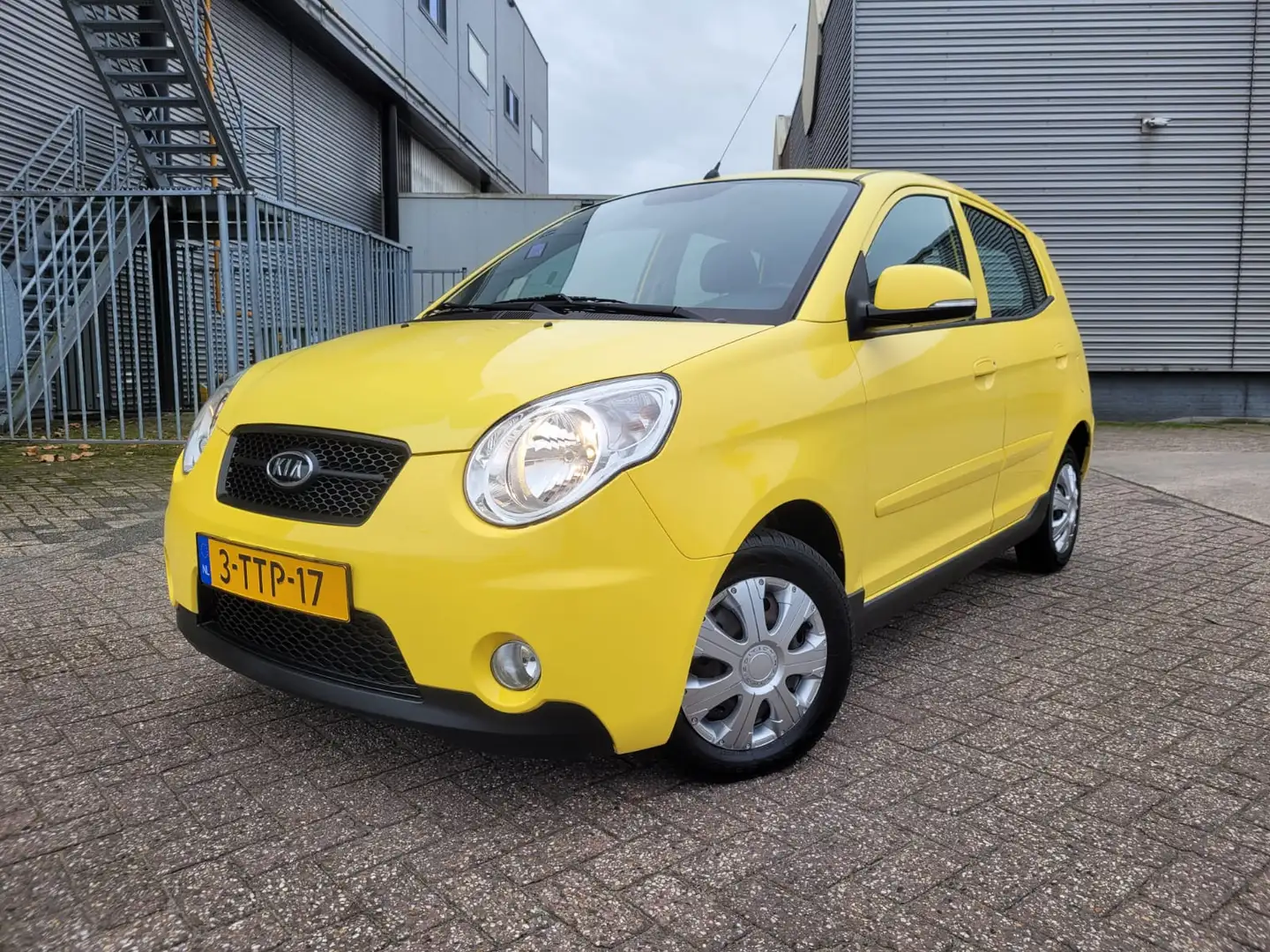 Kia Picanto 1.1 X-ecutive 37000 KM Automaat Gelb - 1
