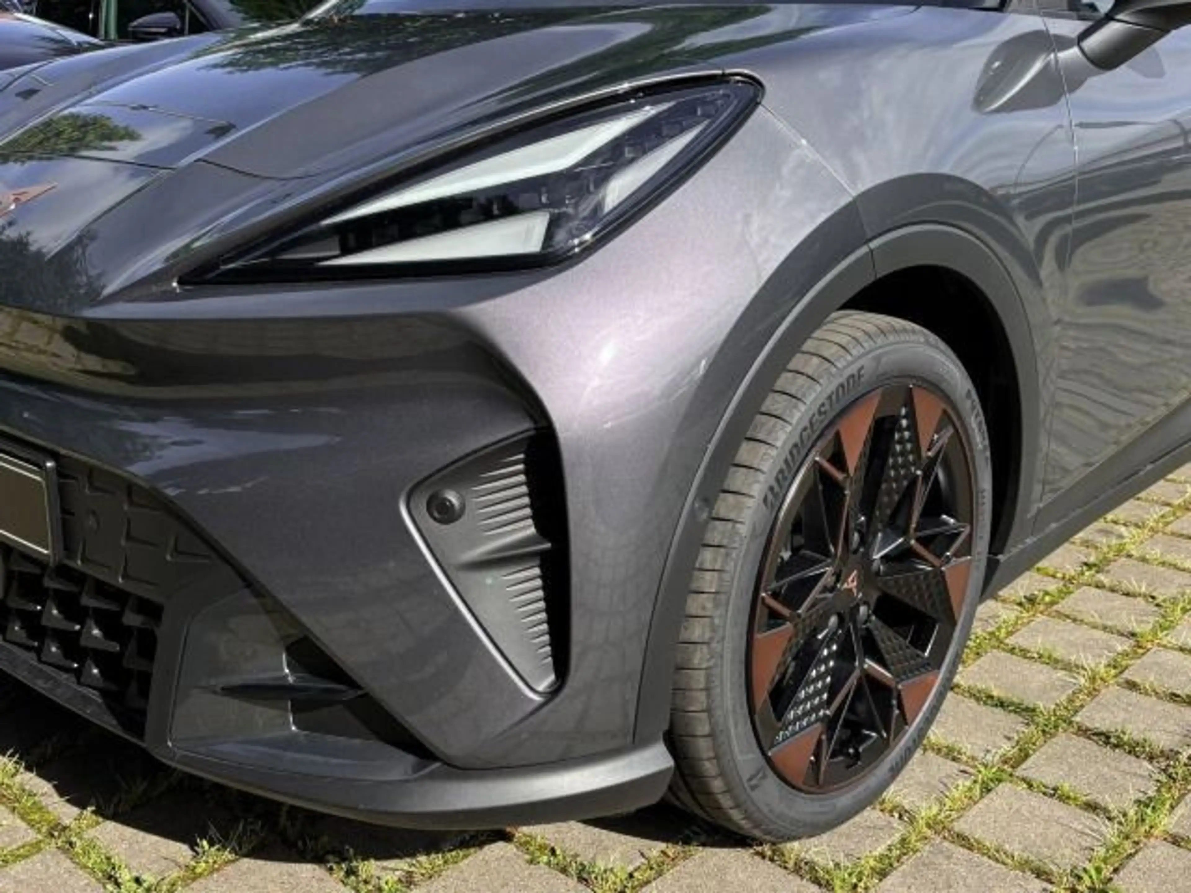 CUPRA Raval Endurance Edition Dynamic Plus Plasma Grey — photo 5