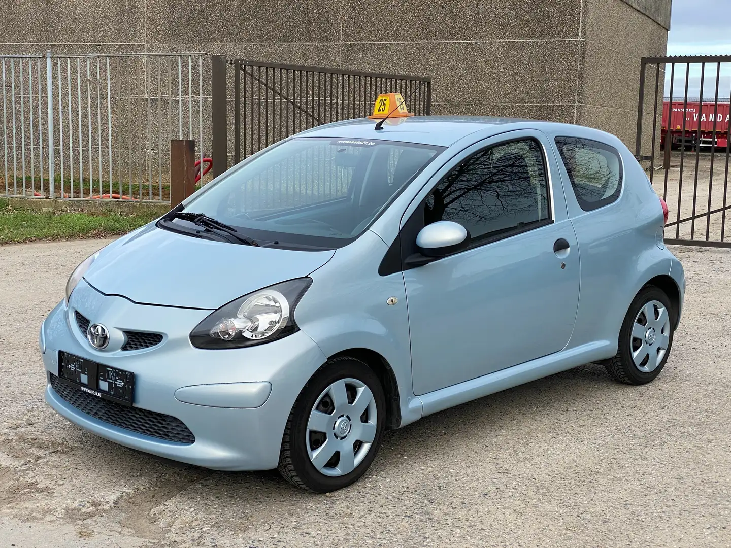 Toyota Aygo Aygo 1.0i VVT-i Gris - 1