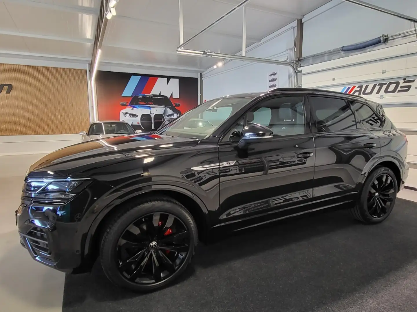 Volkswagen Touareg 3.0TDI V6 R-Line Individual Tip. Elegance 4M 210kW Negro - 1