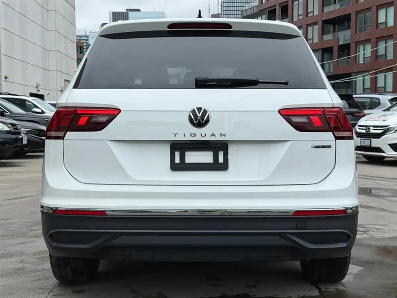 Volkswagen Tiguan снимка Volkswagen Tiguan