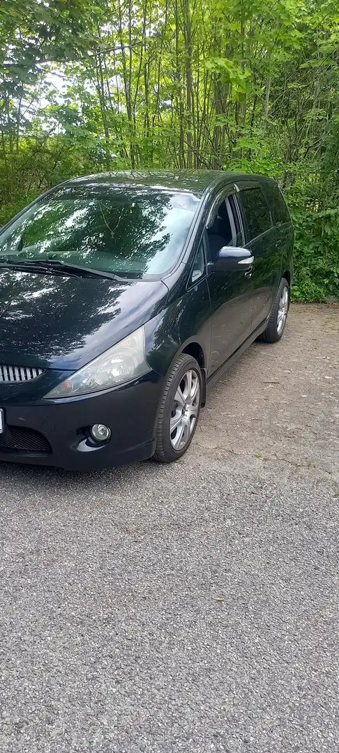 Mitsubishi Grandis 2.0 DI-D 6-Sitzer Intense - 1