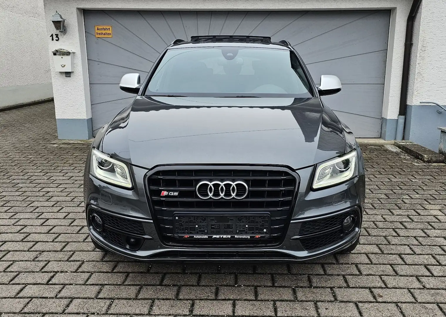 Audi SQ5 3.0 TDI competition quattro ACC Pano AHK Grau - 2