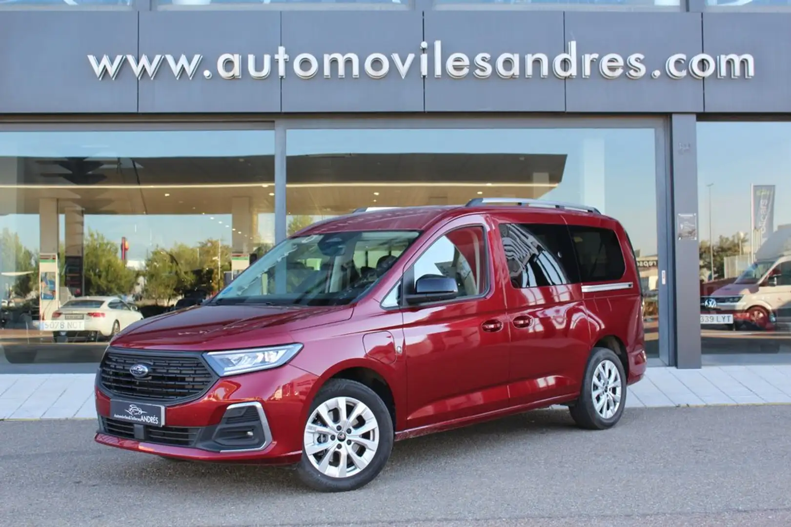 Ford Transit Connect 1.5 Ecoboost PHEV Titanium Auto Rojo - 1