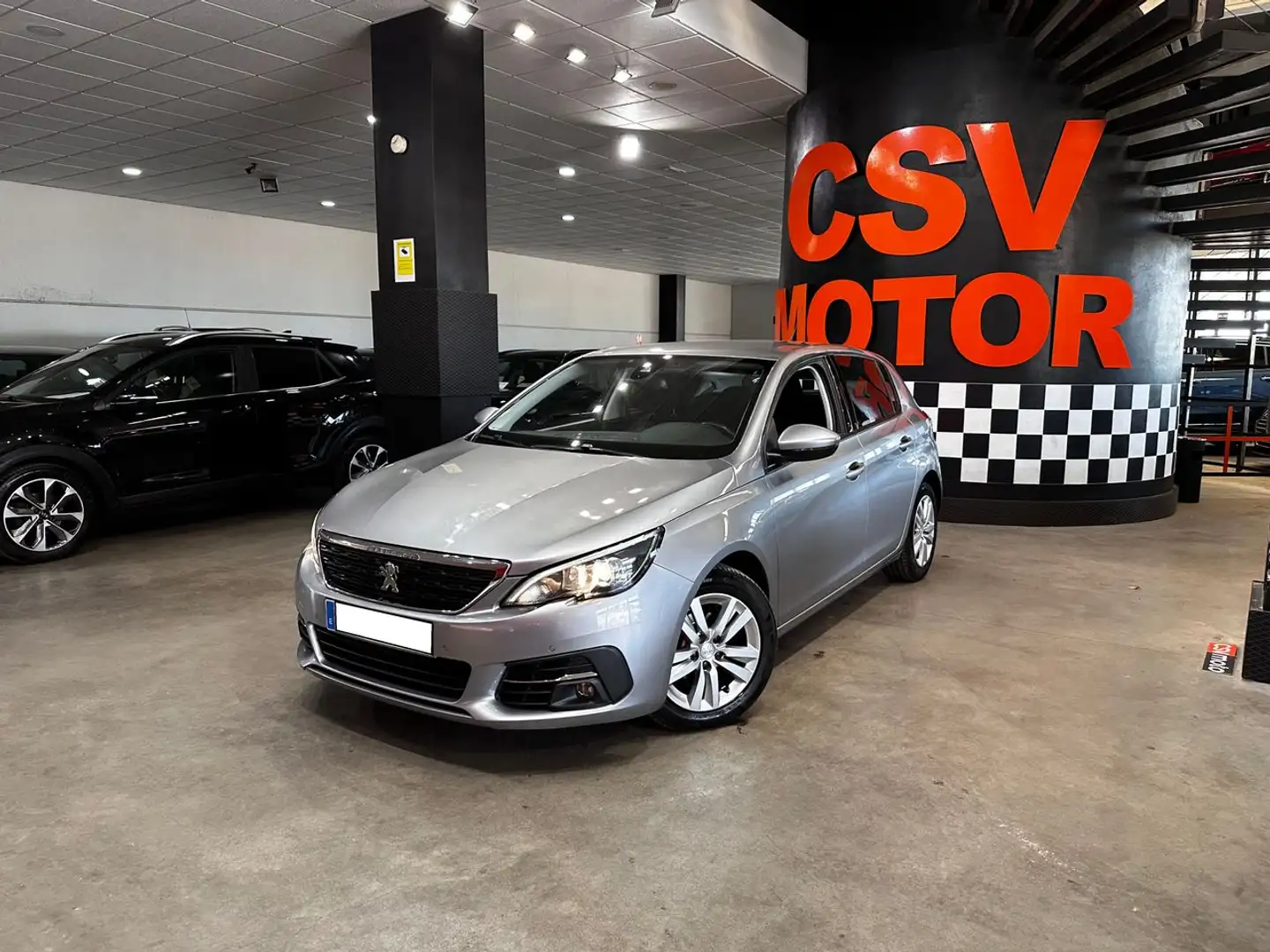 Peugeot 308 1.6 BlueHDi Access 100 Plateado - 2