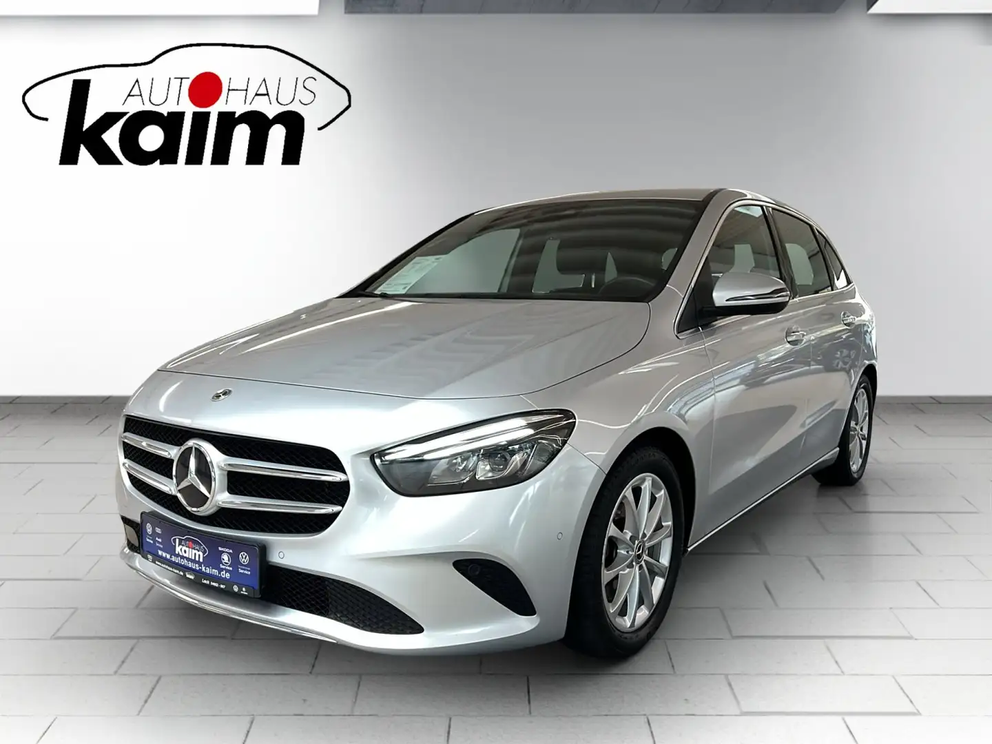Mercedes-Benz B 220 B 220 Business 4Matic Silber - 1