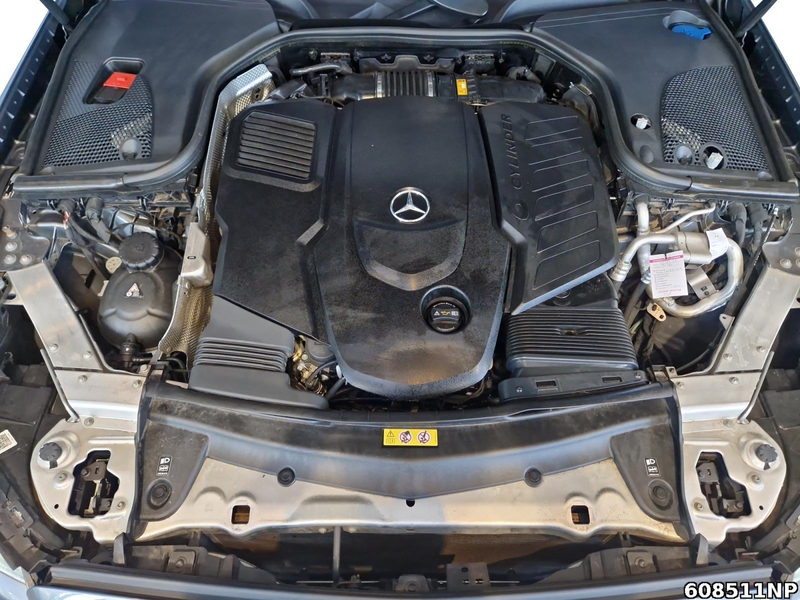 Mercedes-Benz E 400 Avantgarde Ambiente Multibeam Apple DAB+ — photo 14