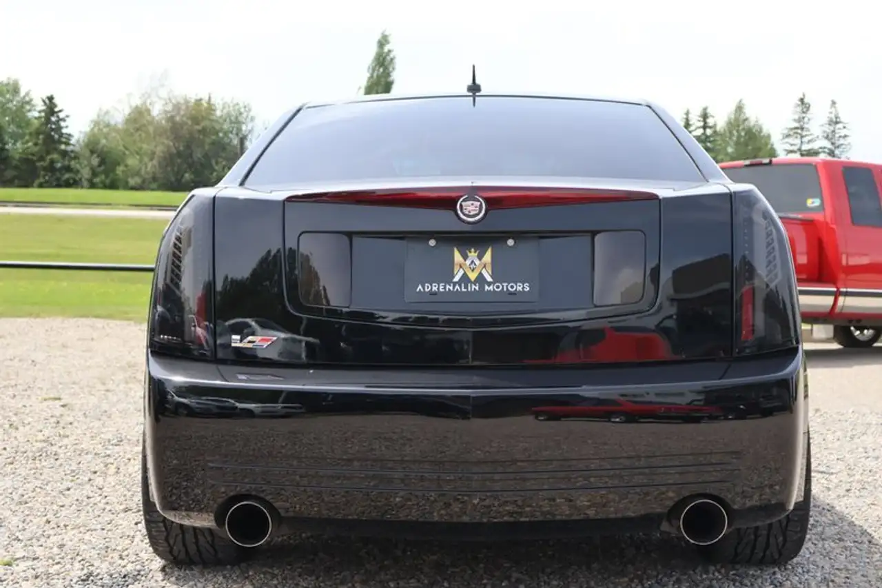 Cadillac CTS-V снимка Cadillac CTS-V
