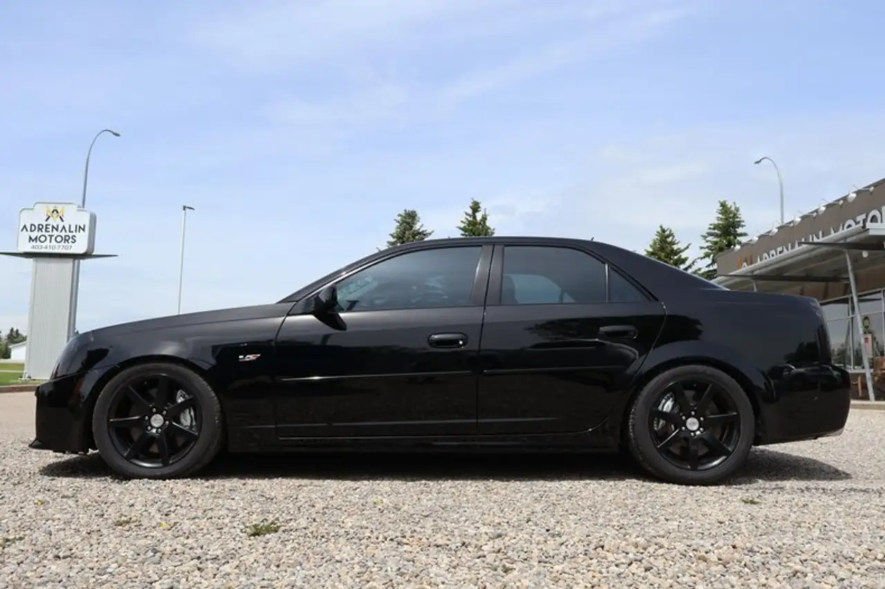 Cadillac CTS-V снимка Cadillac CTS-V